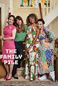 Смотреть The Family Pile (2023) онлайн в Хдрезка качестве 720p